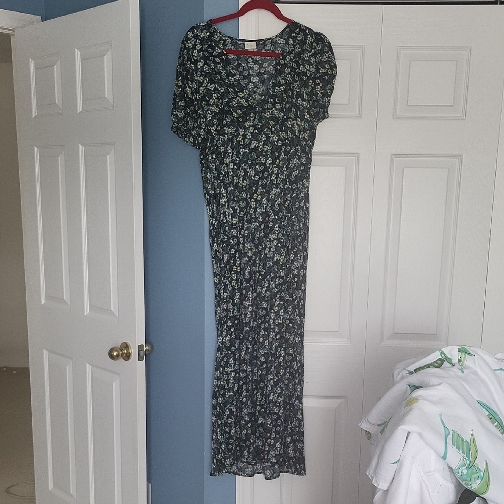 a new day Dark Green Floral Puff-Sleeve Maxi Dress